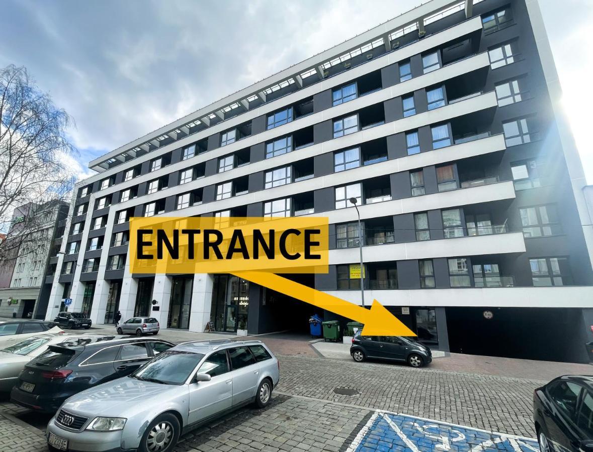 Urban Apartments Premium, Opolska 10 No 77B, Free Garage, Self Check-In คาโตวีตเซ ภายนอก รูปภาพ