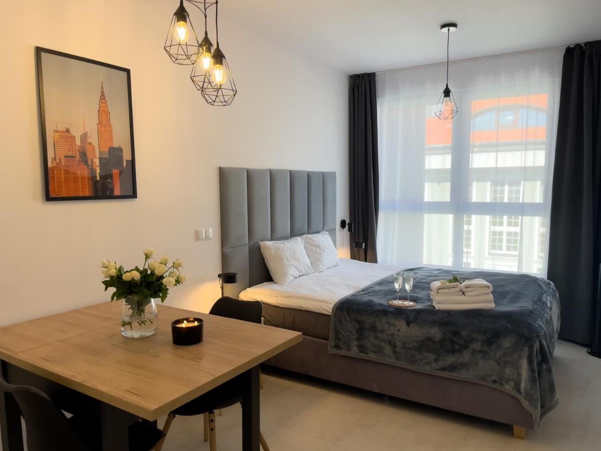 Urban Apartments Premium, Opolska 10 No 77B, Free Garage, Self Check-In คาโตวีตเซ ภายนอก รูปภาพ